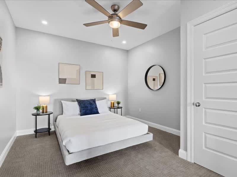 Cozysuites Roomy 1Br, Ppg Paints Arena, Pitts ピッツバーグ エクステリア 写真