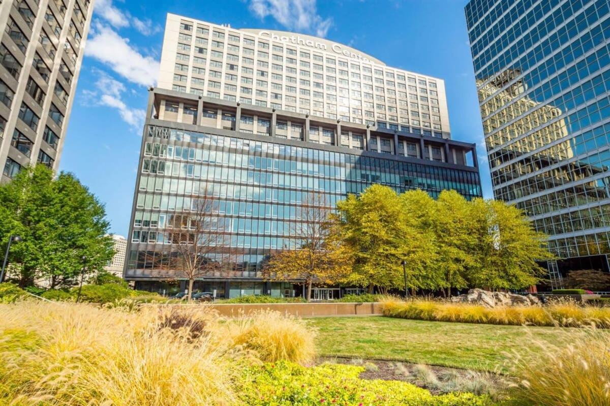 Cozysuites Roomy 1Br, Ppg Paints Arena, Pitts ピッツバーグ エクステリア 写真